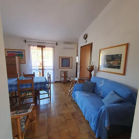 Blue Bay Διαμέρισμα Λα Μανταλένα